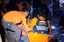 Đang tắm, bé gái 5 tuổi tử vong vì gặp chuyện kinh dị