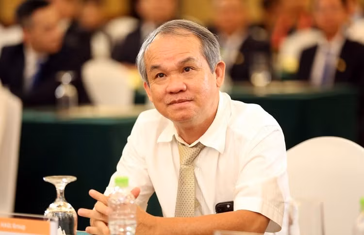 Vì sao cổ phiếu HAG nhà 'bầu' Đức nổi sóng phiên 12/11? Vi sao co phieu HAG nha 'bau' Duc noi song phien 12/11?