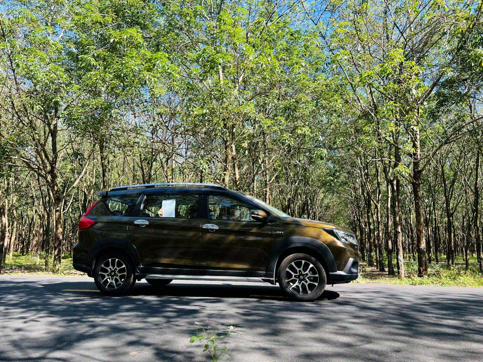 ‏Suzuki gắn bó với gia đình ảnh Đảng từ lúc bắt đầu khởi nghiệp đến tận bây giờ.