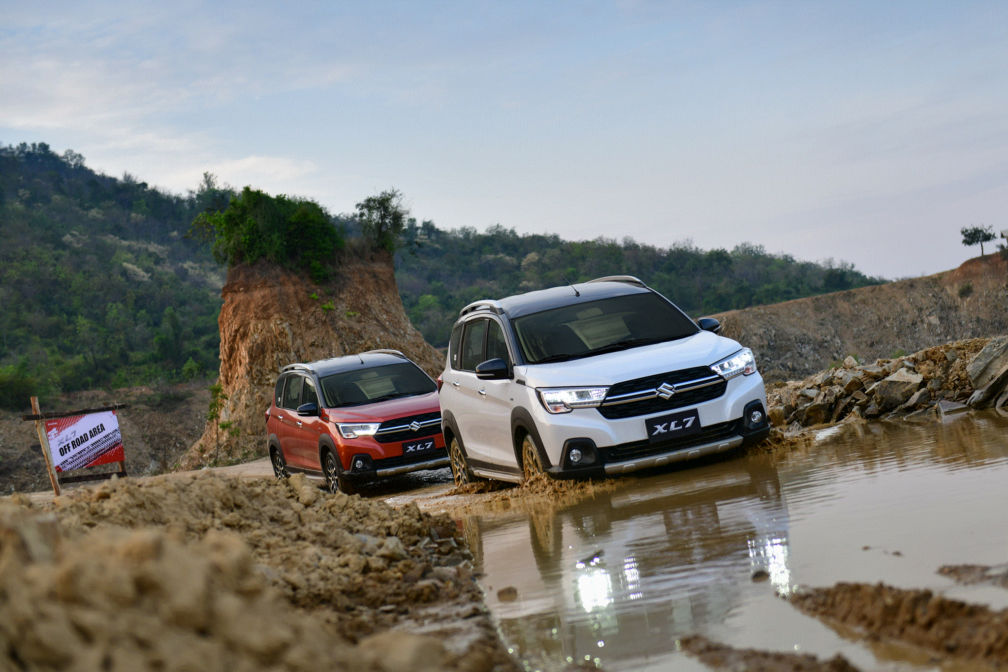 Dòng xe Suzuki XL7 có thân xe nhẹ, tỷ số công suất trọng lượng tối ưu.