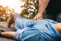 Nữ sinh viên 18 tuổi thoát cửa tử nhờ cấp cứu đột quỵ kịp thời