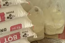 Hàng trăm tấn mì sợi chứa hóa chất độc hại được tiêu thụ tại TP HCM