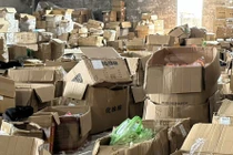 Hàng chục nghìn mỹ phẩm nhập lậu bị phát hiện ở Quảng Ninh