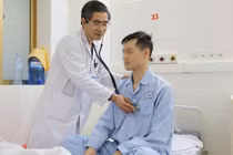 Phát hiện nhồi máu cơ tim sớm qua điện tim trước nội soi