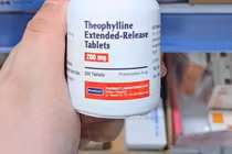 Truy tìm nguồn gốc thuốc điều trị hen suyễn giả Theophylin 