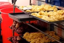 Lạng Sơn phạt cơ sở sản xuất bánh trung thu vi phạm vệ sinh an toàn thực phẩm