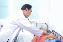 Nạn nhân vụ xả súng ghen tuông nhập viện trong tình trạng nguy kịch tại TPHCM