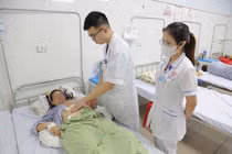 Cứu sống sản phụ mang thai 32 tuần bị viêm ruột thừa biến chứng nguy hiểm