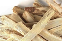 Lô dược liệu Hoàng Kỳ của Công ty Đông dược Hà Nội CQB vi phạm chất lượng 