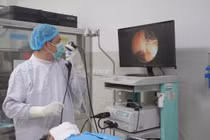 Bệnh viện Đà Nẵng lấy thành công dị vật đường thở tồn tại 20 năm trong phổi