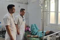 Phẫu thuật xuyên đêm cứu sản phụ vỡ thai ngoài tử cung