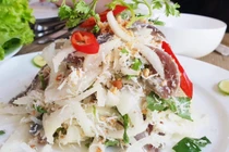 Thói quen ăn đồ sống, người đàn ông 41 tuổi nhiễm sán lá gan