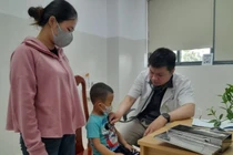 Nắng nóng kéo dài, tăng đột biến bệnh hô hấp ở trẻ em 