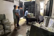 TP HCM phát hiện điểm kinh doanh bán 1.080 kg kẹo dẻo không rõ nguồn gốc