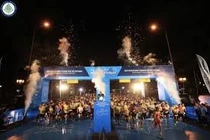 Hai người nhập viện cấp cứu khi tham gia giải chạy đêm