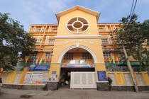 Nhiều học sinh ở TPHCM nhập viện vì nghi ngộ độc thực phẩm