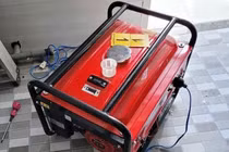 Hai vợ chồng ở Hà Tĩnh bị ngạt khí CO khi dùng máy phát điện