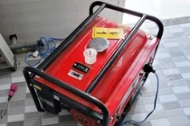 Hai vợ chồng ở Hà Tĩnh bị ngạt khí CO khi dùng máy phát điện