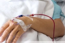 Cứu sống sản phụ bị băng huyết sau sinh nhờ máu hiến tại chỗ