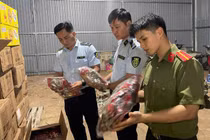 Thu giữ trên 5.000 sản phẩm mỹ phẩm, thực phẩm nhập lậu