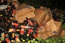 Truy nguồn gốc cả nghìn chai nước mắm bị vứt bỏ 