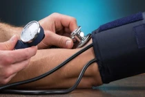 Chuyên gia cảnh báo sai lầm thường gặp khi xử trí tăng huyết áp đột ngột