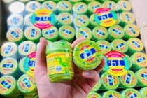 Thái Lan thu hồi hàng trăm ngàn lọ dầu hít thảo dược Hong Thai Formula 2 