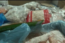 Gần 70 tấn thực phẩm không rõ nguồn gốc bị công an thu giữ