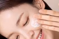 Sản phẩm Sữa chống nắng DSK UV bị thu hồi