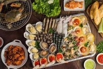 Làm gì để tránh ngộ độc khi đi du lịch mùa hè?