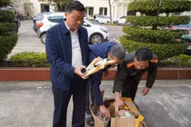 Phá đường dây buôn bán mỹ phẩm giả quy mô lớn qua mạng tại Quảng Trị