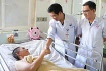 Cứu sống nam bệnh nhân dị dạng mạch máu não phức tạp thoát khỏi “tử thần”