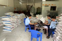 Phát hiện 50 bao đường cát nhập lậu tại tỉnh Đồng Tháp