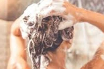 Lô Dầu gội đầu Newgi.C của Dược phẩm Phương Nam là thuốc diệt côn trùng