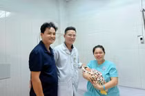 Cứu sống sản phụ bị nhau cài răng lược thể nặng