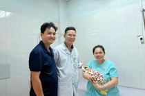 Cứu sống sản phụ bị nhau cài răng lược thể nặng