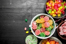 Bé gái suýt mất mạng vì ăn nhầm kẹo chứa cần sa