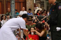 Hướng dẫn an toàn xem diễu binh 2/9 để bảo vệ sức khỏe