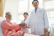 Ca phẫu thuật căng thẳng ghép vạt ghép hàm dưới cho cụ ông có nhịp tim chậm