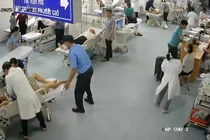 Bệnh nhân 60 tuổi bị điện giật, ngưng tim, ngưng thở được cấp cứu kịp thời