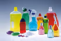 Cảnh báo nguy hiểm từ việc trẻ uống nhầm dầu hỏa, hóa chất