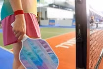 Một phụ nữ bị gãy tay phức tạp khi chơi Pickleball
