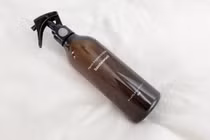 Hãng Muji vừa thông báo thu hồi khoảng 600.000 chai xịt tinh dầu phòng 