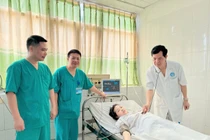 Cấp cứu thành công ca bệnh hiếm gặp, nguy hiểm - hội chứng gương