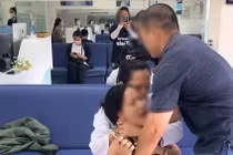 Khách hàng tố bị chủ cơ sở nha khoa Tuyết Chinh hành hung 