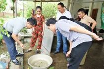 Ngành Y tế Hà Tĩnh nỗ lực ngăn chặn nguy cơ bùng phát dịch bệnh sau mưa bão