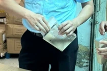 Hà Nội tạm giữ 15.000 sản phẩm mặt nạ dưỡng da nhập lậu