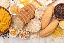 Chế độ ăn hợp lý giúp kiểm soát bệnh tuyến giáp, tránh biến chứng