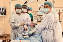 Giữ lại chân cho bệnh nhi 10 tuổi mắc ung thư xương đùi