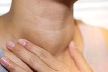 Phẫu thuật thành công ca bướu giáp lớn đe dọa tính mạng cụ bà 90 tuổi